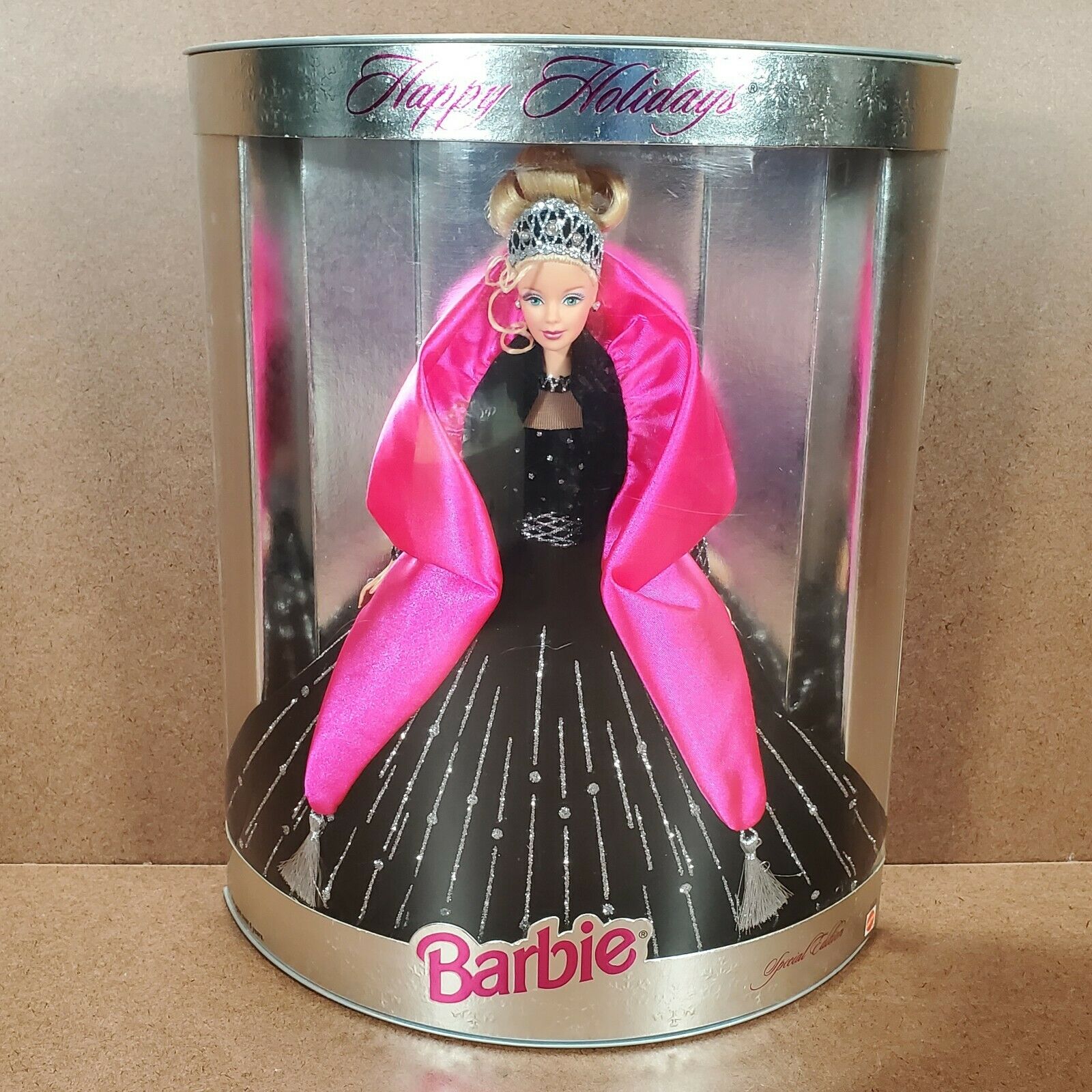 Happy Holidays Barbie 1998 Special Edition Black Velvet Dress Pink Ruff