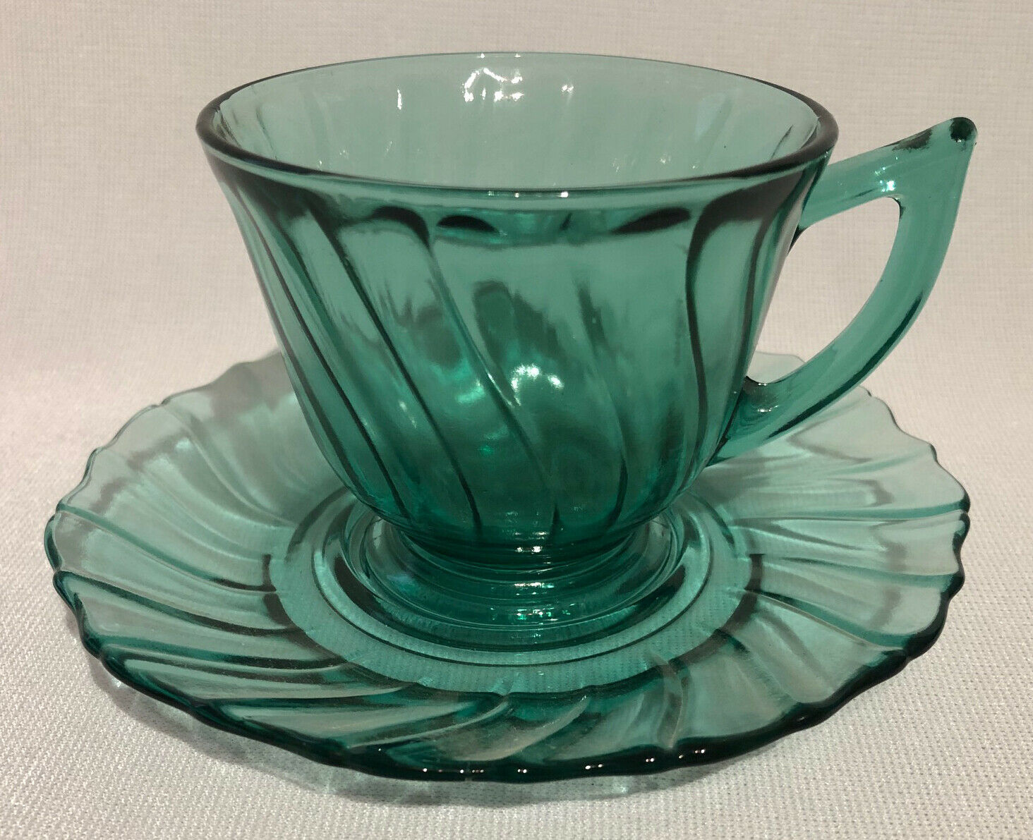 Jeannette Glass Ultramarine Swirl Cups & Saucers Sets  (484s)