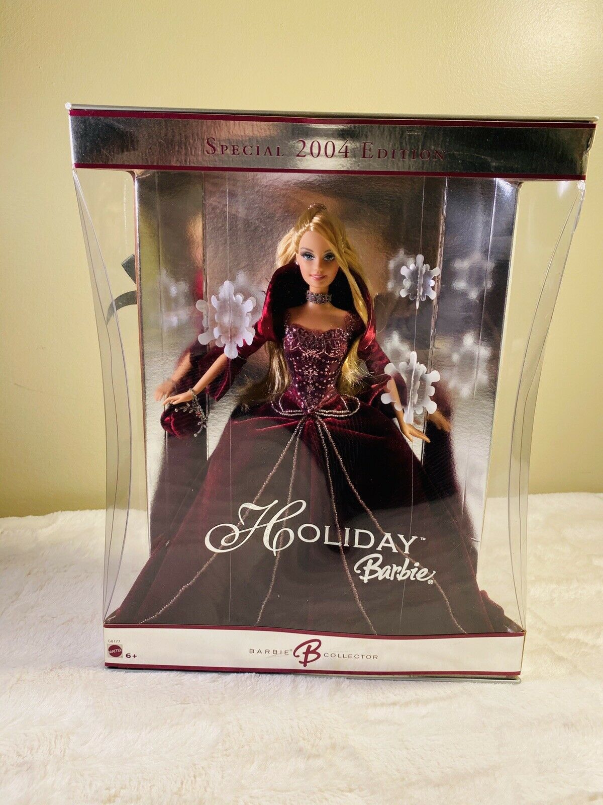 Rare Burgundy Dress 2004 Holiday Barbie Doll Special Edition Mattel G8177 Nrfb