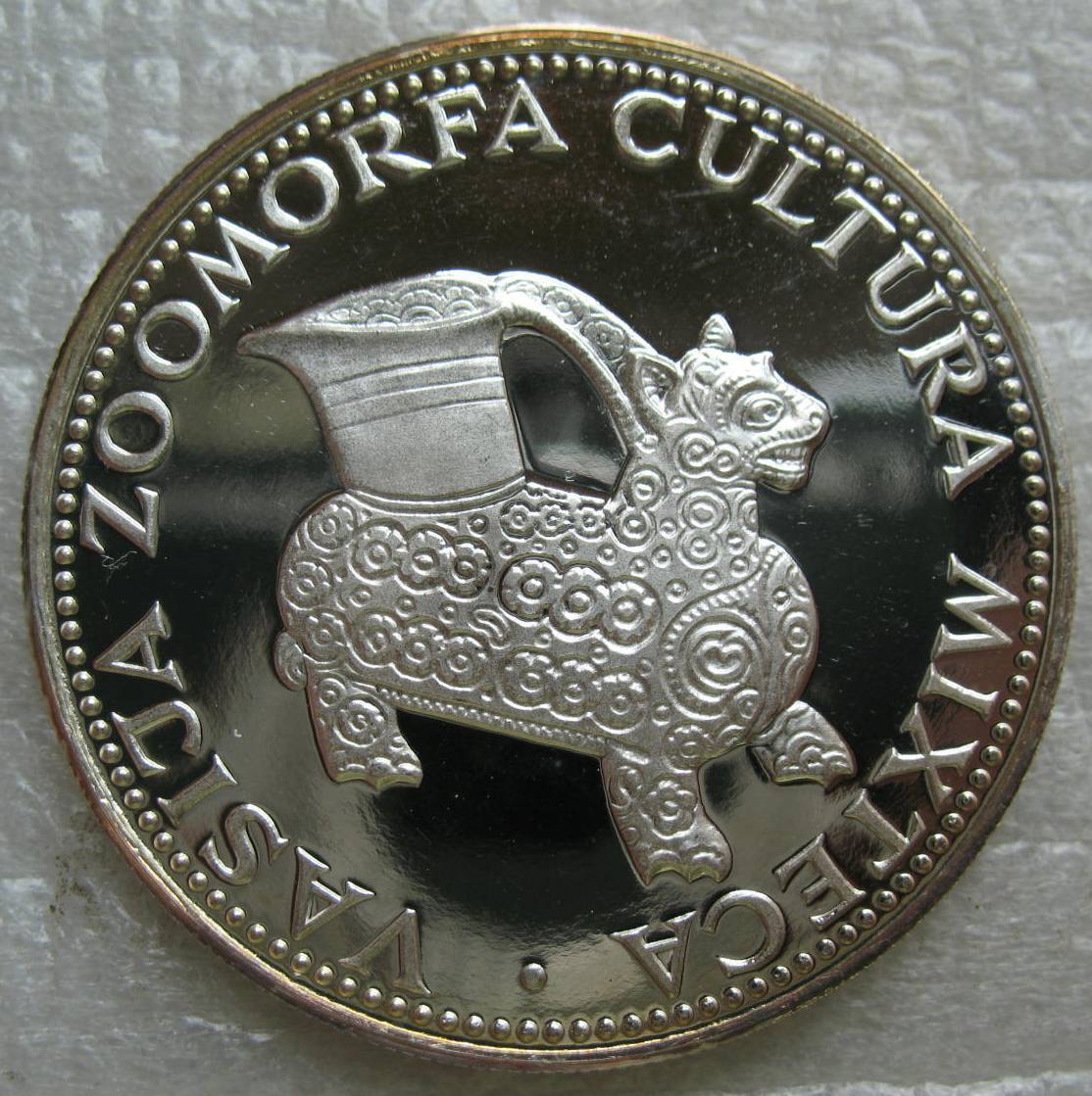 Paraguay 150 Guaranies 1973 Silver Proof Coin Mixteca Culture Animal Sculpture